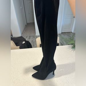 Suede knee high black heeled booties